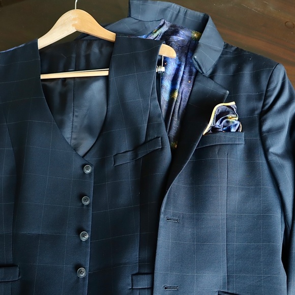 Circle Of Gentlemen Mens Custom Suit Jacket + Vest - Picture 10 of 11